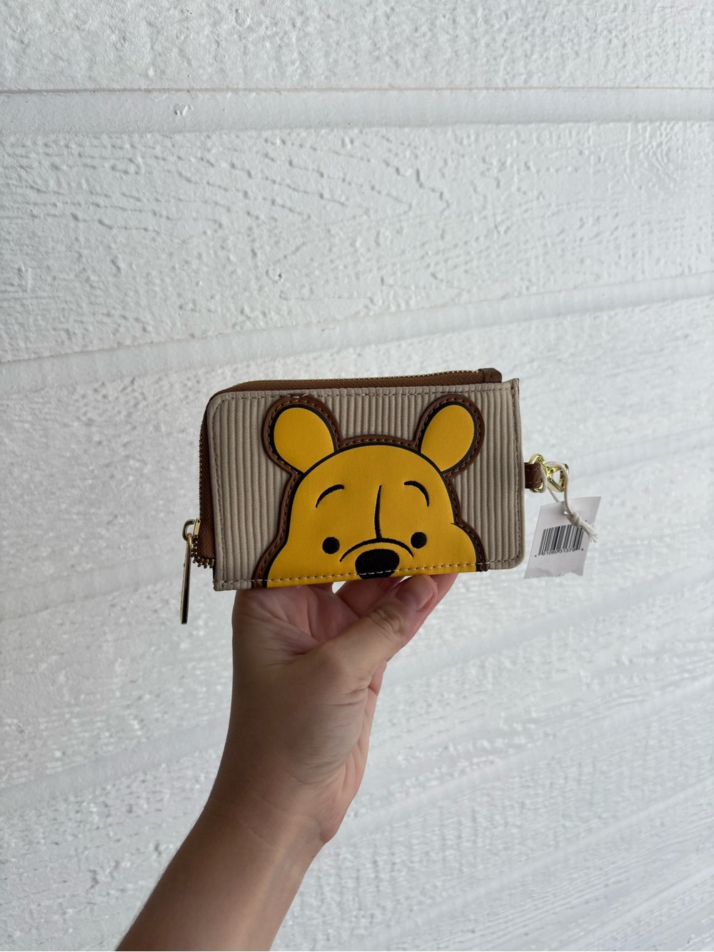 NWT Loungefly Disney Parks 2026 Winnie the Pooh Corduroy Zip Coin Card Holder